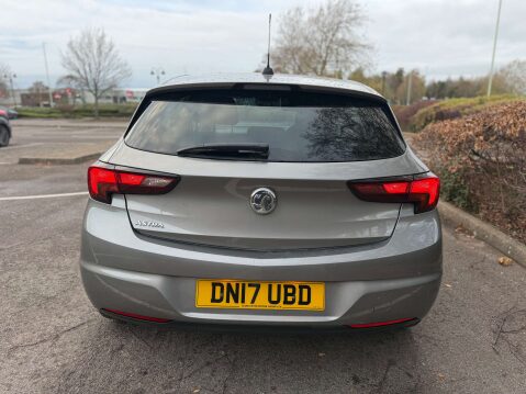 Vauxhall Astra 1.4 Astra SRI 5dr 23