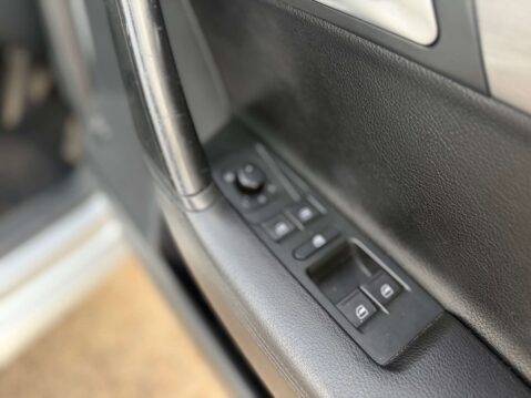 Volkswagen Passat 2.0 Passat Executive Style TDI BlueMotion Technology Semi-Auto 5dr 12