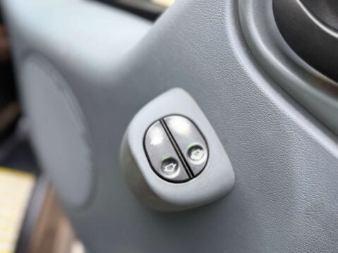 Ford Transit 2.2 Transit 125 T260 Limited Edition FWD 14