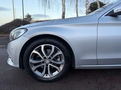 Mercedes-Benz C Class 2.1 C220 Sport Bluetec Auto 4dr 22