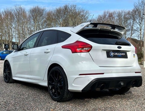 Ford Focus 2.3 Focus RS 4WD 5dr 5