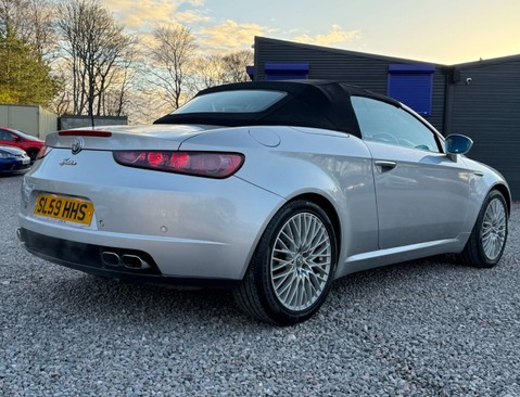 Alfa Romeo Spider 2.2 Spider JTS 2dr 5