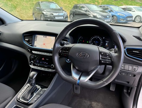 Hyundai IONIQ 1.6 IONIQ Premium FHEV Semi-Auto 5dr 28