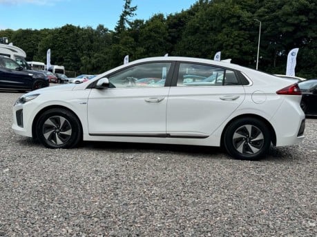 Hyundai IONIQ 1.6 IONIQ Premium FHEV Semi-Auto 5dr 6