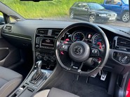 Volkswagen Golf 2.0 Golf R DSG 4WD 3dr 25