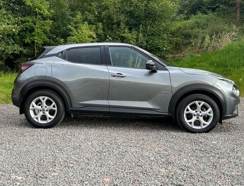 Nissan Juke 1.0 Juke N-Connecta DiG-T Semi-Auto 5dr 2