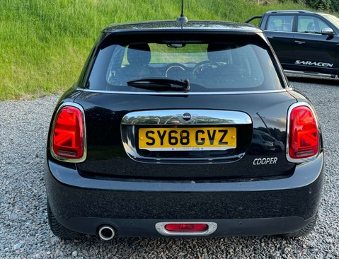 Mini Hatch 1.5 Cooper Classic 5dr 6