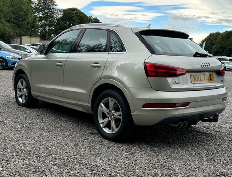 Audi Q3 2.0 Q3 SE TDI 5dr 3