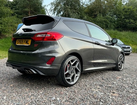 Ford Fiesta 1.5 Fiesta ST-3 T 3dr 5