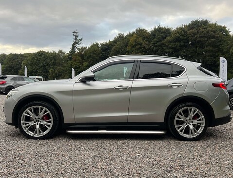 Alfa Romeo Stelvio 2.0 Stelvio Speciale TB AWD Auto 4WD 5dr 6