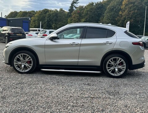 Alfa Romeo Stelvio 2.0 Stelvio Speciale TB AWD Auto 4WD 5dr 20