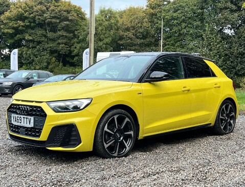 Audi A1 1.5 A1 Sportback 35 TFSI S Line Style Edition Semi-Auto 5dr 7