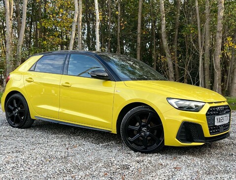 Audi A1 1.5 A1 Sportback 35 TFSI S Line Style Edition Semi-Auto 5dr 1