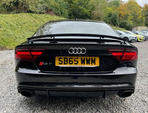 Audi A7 4.0 RS 7 Sportback TFSI V8 Quattro Auto 4WD 5dr 4