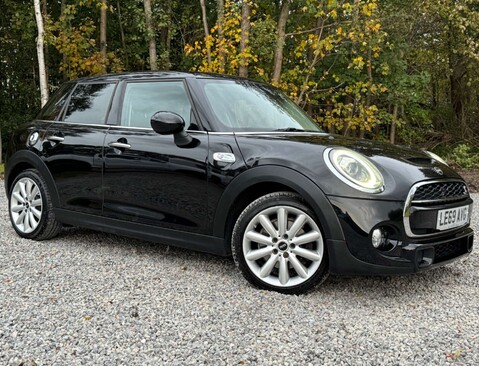 Mini Hatch 2.0 Cooper S Classic Auto 5dr 1