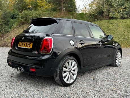 Mini Hatch 2.0 Cooper S Classic Auto 5dr 3