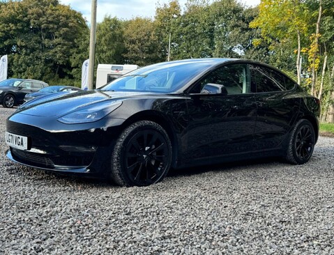 Tesla Model 3 Model 3 Long Range AWD 4WD 4dr 8