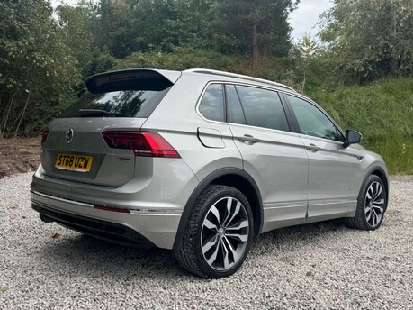 Volkswagen Tiguan 2.0 Tiguan R-Line TDI 4Motion Semi-Auto 4WD 5dr