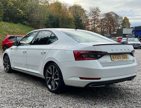 Skoda Superb 2.0 Superb SportLine+ TSi Semi-Auto 5dr 6