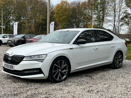 Skoda Superb 2.0 Superb SportLine+ TSi Semi-Auto 5dr 8