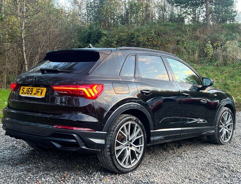 Audi Q3 2.0 Q3 Vorsprung 35 TDI Semi-Auto 5dr 3