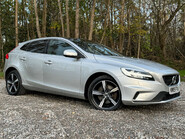 Volvo V40 2.0 V40 R-Design Edition D3 Auto 5dr 1