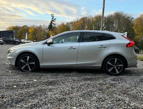 Volvo V40 2.0 V40 R-Design Edition D3 Auto 5dr 6