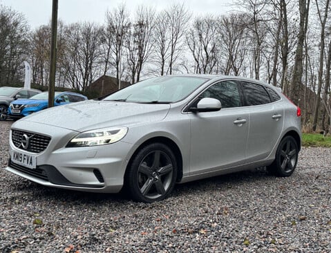 Volvo V40 2.0 V40 R-Design Edition D3 Auto 5dr 7