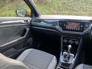 Volkswagen T-Roc 2.0 T-Roc R-Line TDI Semi-Auto 5dr 28