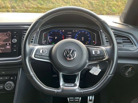 Volkswagen T-Roc 2.0 T-Roc R-Line TDI Semi-Auto 5dr 30