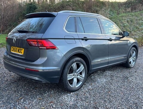 Volkswagen Tiguan 2.0 Tiguan SEL TDI Semi-Auto 5dr 3