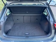 Volkswagen Tiguan 2.0 Tiguan SEL TDI Semi-Auto 5dr 6