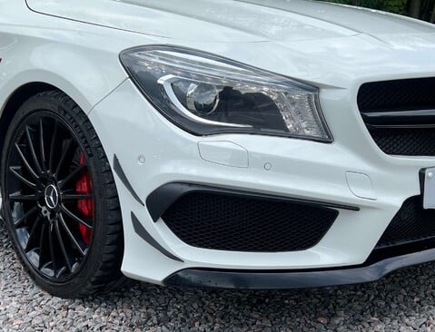 Mercedes-Benz CLA Class 2.0 CLA45 AMG 4Matic Auto 4WD 4dr 9