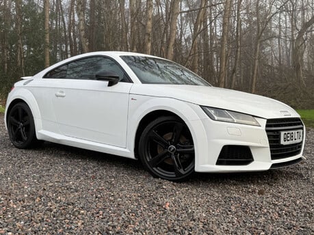 Audi TT 1.8 TT Black Edition TFSI Semi-Auto 3dr