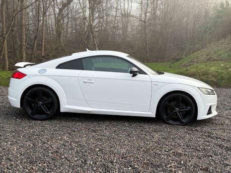 Audi TT 1.8 TT Black Edition TFSI Semi-Auto 3dr