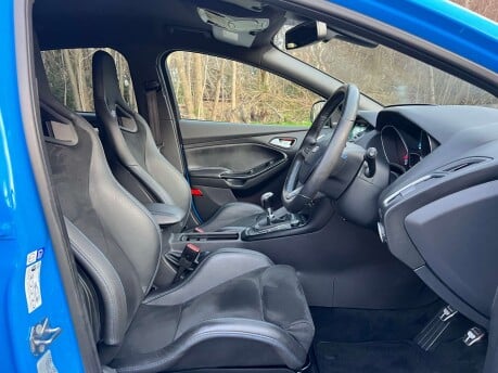 Ford Focus 2.3 Focus RS 4WD 5dr 24