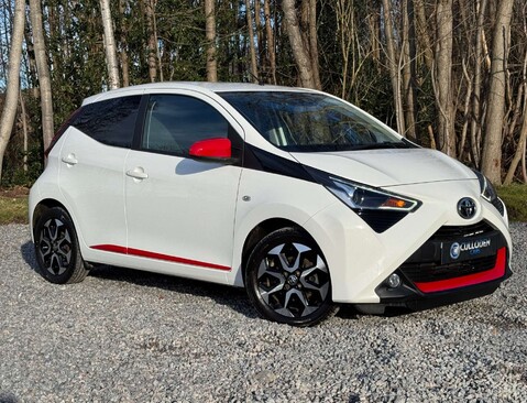 Toyota Aygo 1.0 Aygo X-Trend TSS VVT-i CVT 5dr 1