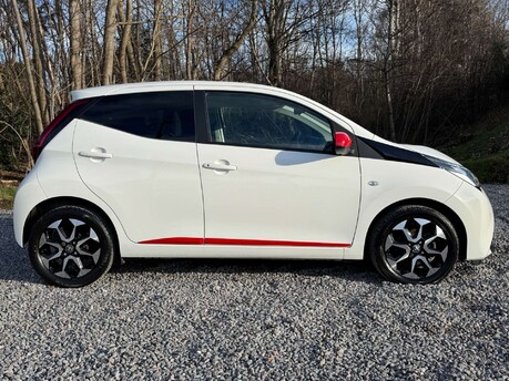 Toyota Aygo 1.0 Aygo X-Trend TSS VVT-i CVT 5dr