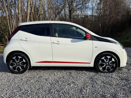 Toyota Aygo 1.0 Aygo X-Trend TSS VVT-i CVT 5dr 2