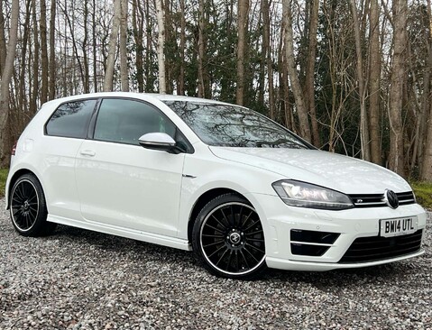 Volkswagen Golf 2.0 Golf R 4WD 3dr 1