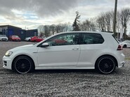 Volkswagen Golf 2.0 Golf R 4WD 3dr 6