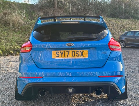 Ford Focus 2.3 Focus RS 4WD 5dr 4