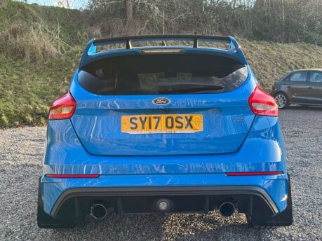 Ford Focus 2.3 Focus RS 4WD 5dr 4