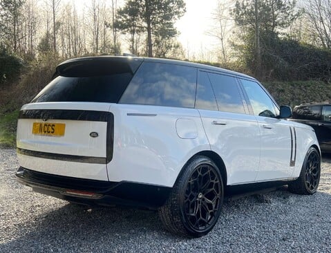 Land Rover Range Rover 3.0 Range Rover Autobiography PHEV Auto 4WD 5dr 3