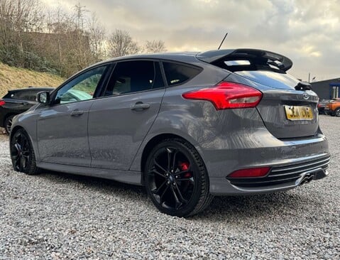 Ford Focus 2.0 Focus ST-3 TDCi 5dr 9