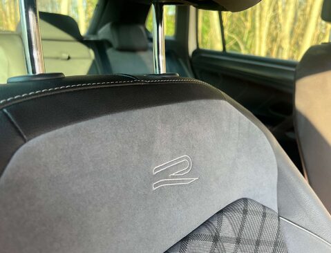 Volkswagen Tiguan 1.5 Tiguan R-Line TSi Semi-Auto 5dr 24