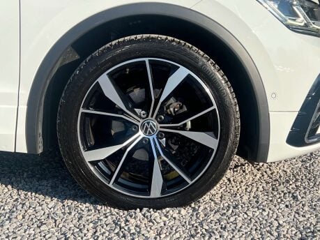 Volkswagen Tiguan 1.5 Tiguan R-Line TSi Semi-Auto 5dr 9