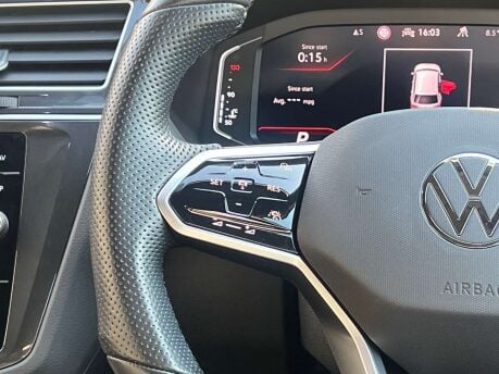Volkswagen Tiguan 1.5 Tiguan R-Line TSi Semi-Auto 5dr 28