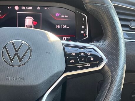 Volkswagen Tiguan 1.5 Tiguan R-Line TSi Semi-Auto 5dr 29