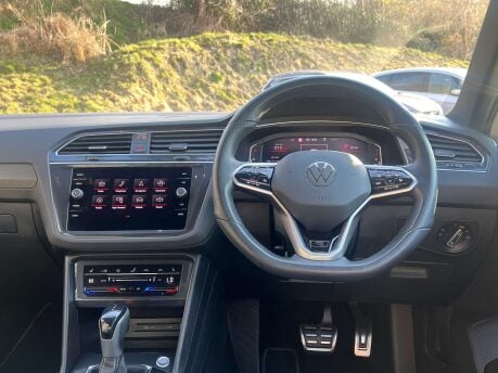 Volkswagen Tiguan 1.5 Tiguan R-Line TSi Semi-Auto 5dr 26